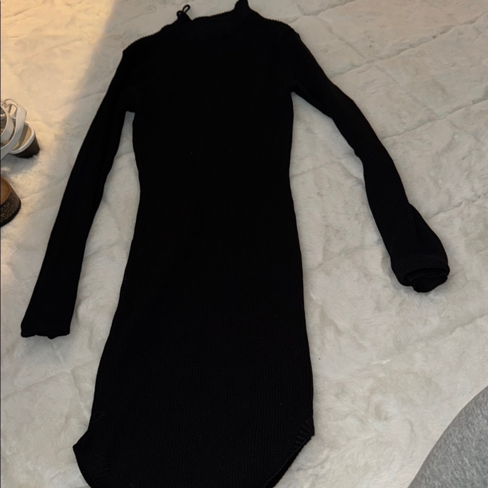 Elegant Black Long Sleeve Dress